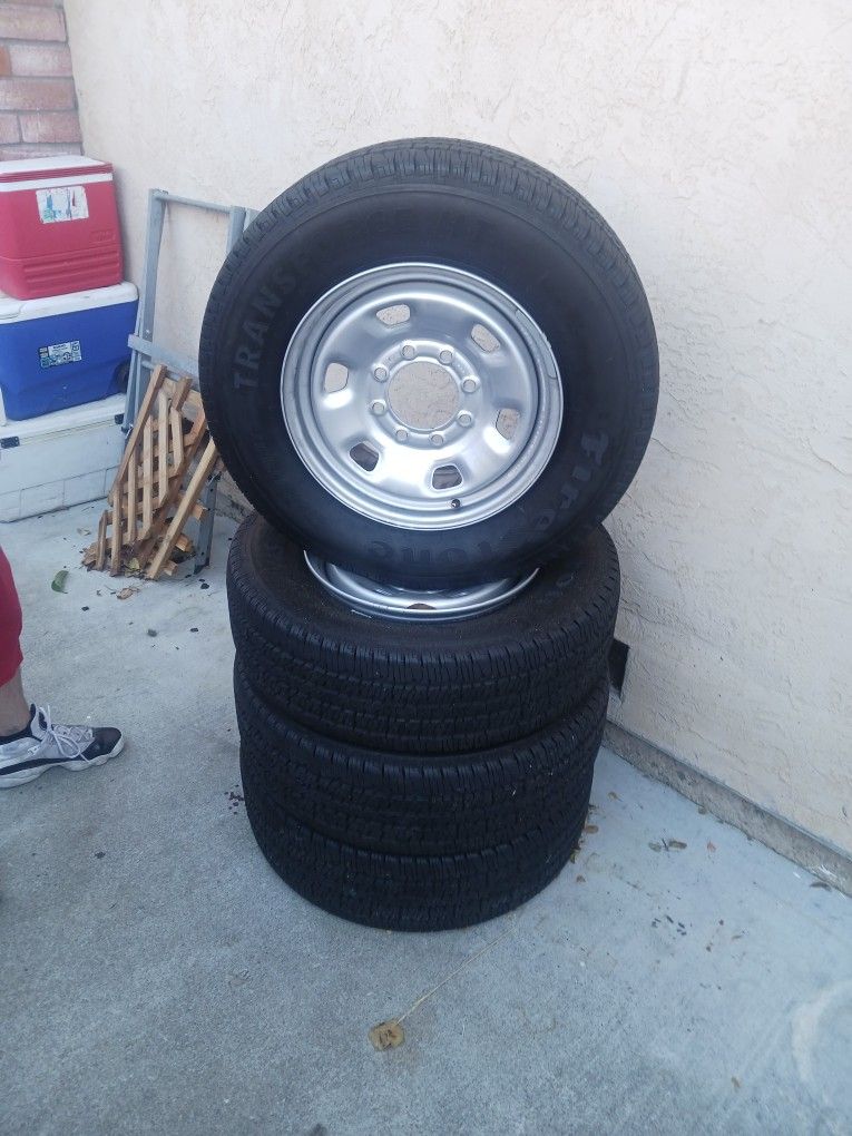 245/70/r15 Brand New 8 Lug Rims N Tires