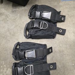 Halcyon 20 lb ACB integrated weight pockets