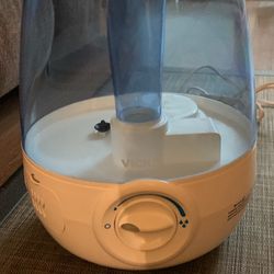 Vicks Cool Mist Humidifier