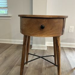 End Tables (Matching Pair)