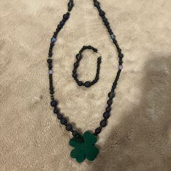 Hand Beaded Necklace And Bracelet Set 