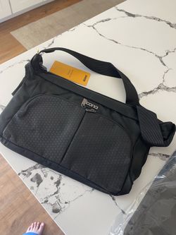 Brand new Doona Stroller Bag