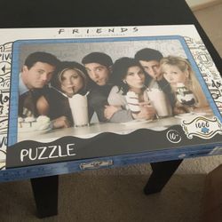 Friend Thousand piece puzzle