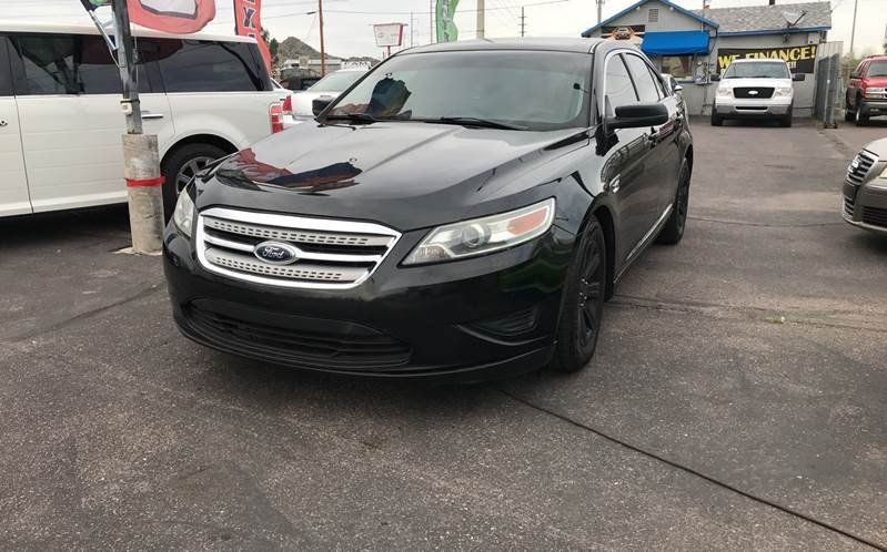 2011 Ford Taurus