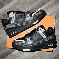 Louis Vuitton Trainers 