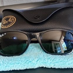 Ray-Ban New Wayfarer Sunglasses 