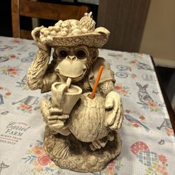 Monkey yard ornament 