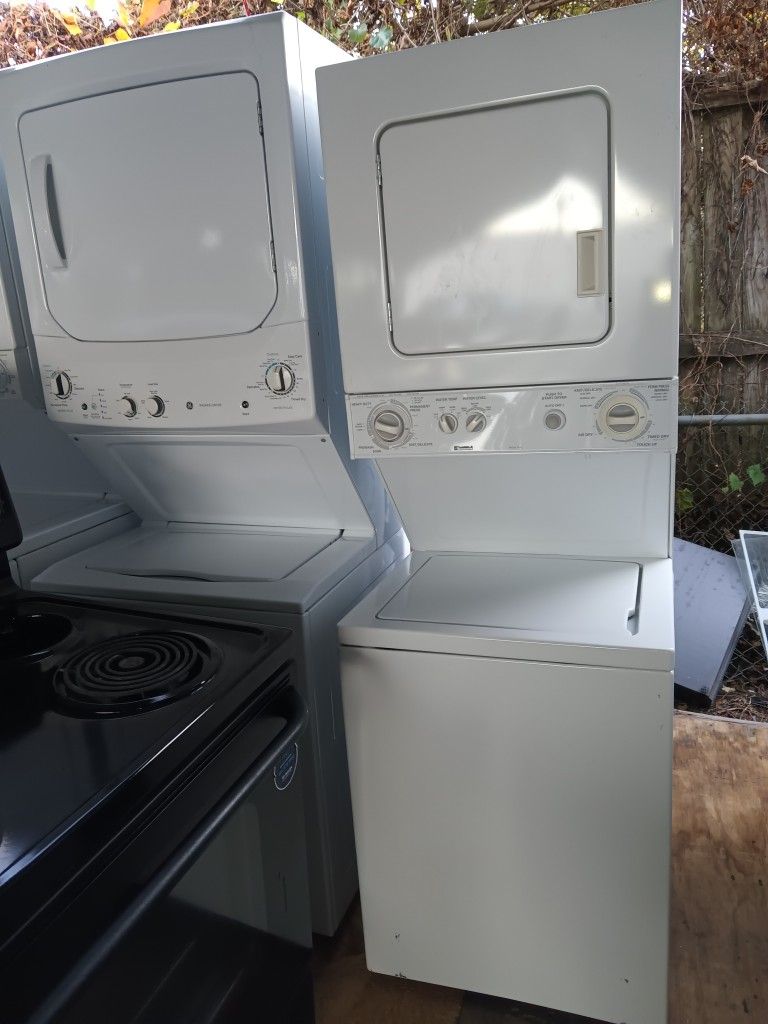 Kenmore Washer And Dryer Stackable Both Works Good 👍