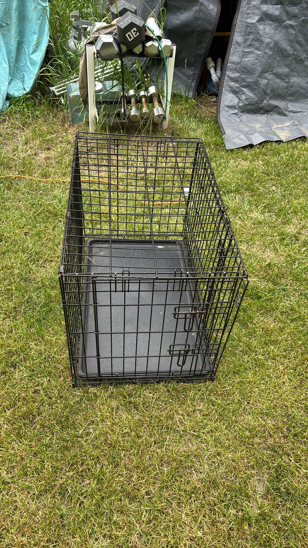 Pet Pen. 30x19x22 2’doors And Base Tray. Holly Area
