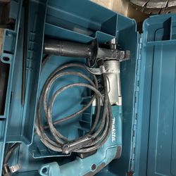 Power Tools, Hammer Drills & Chipping Hammers 