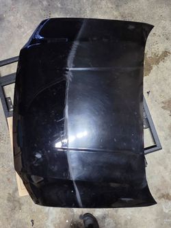 Lexus GX460 hood
