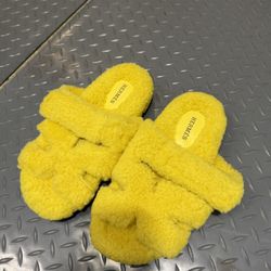 H slipper New Size Women 7