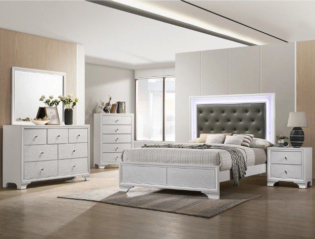 Brand New! 7pc Queen/king Bedroom Set 😍/ Take It home with Only$39down/ Hablamos Español Y Ofrecemos Financiamiento 🙋🏻‍♂️ 