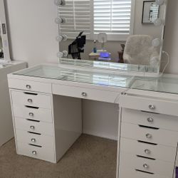 MAKEUP VANITY AND MIRROR WITH BLUETOOTH PICK UP TODAY 