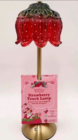 STRAWBERRY SHORTCAKE TOUCH LAMP