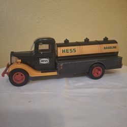 First Hess Toy Gasoline Tanker-no box