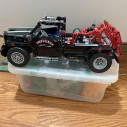 Lego Technic Fred’s Garage Truck