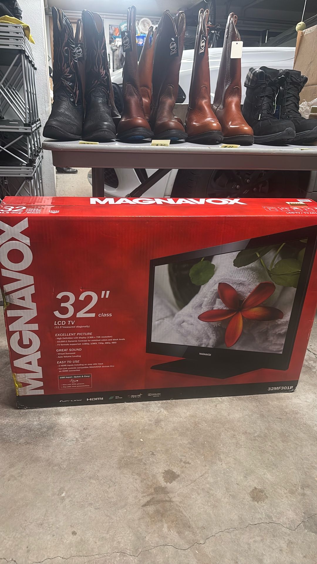 Brand New Tv