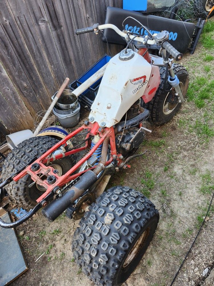 1986 HONDA ATC200X