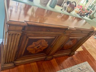 Ethan Allen antique roseta buffet