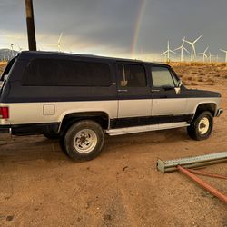 Cars/jeeps/suburbans/tour Bus