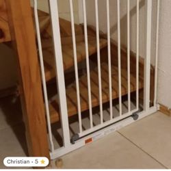 Dream Baby Liberty Baby Gate 