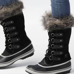 Sorel Joan Of Arc Boots Size 8