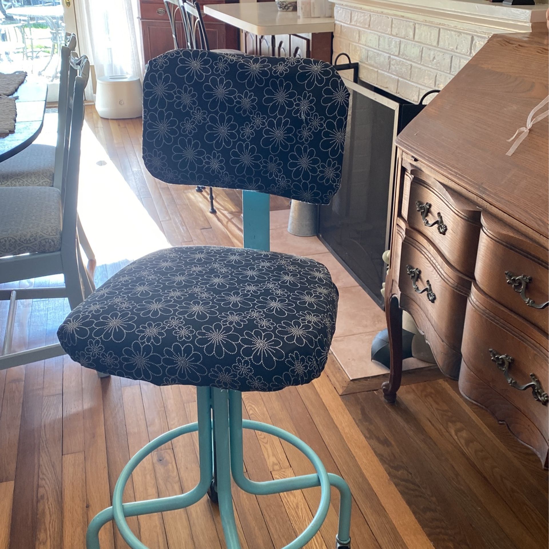 Craft Chair