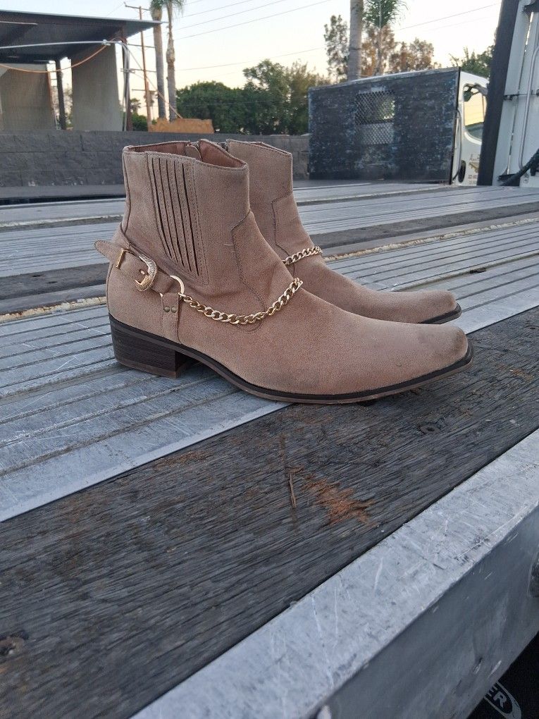 FERRO ALDO ZIP UP BOOTS SIZE 11 MID SIZE BOOTINE