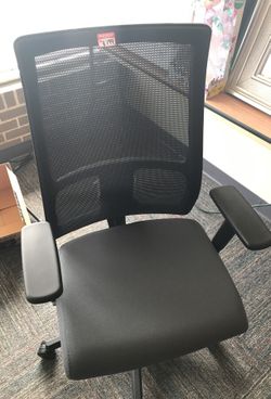 Mesh chair high end