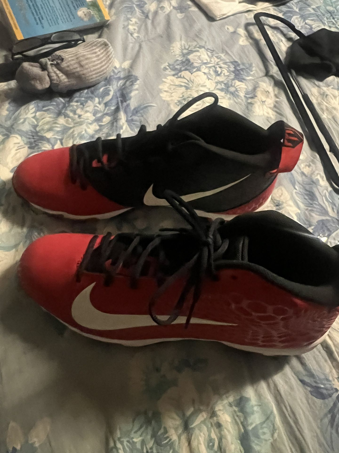 Nike Fastflex cleats size 13 brand new no box