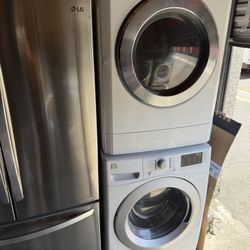 Washer And Dryer Frontload kenmore 