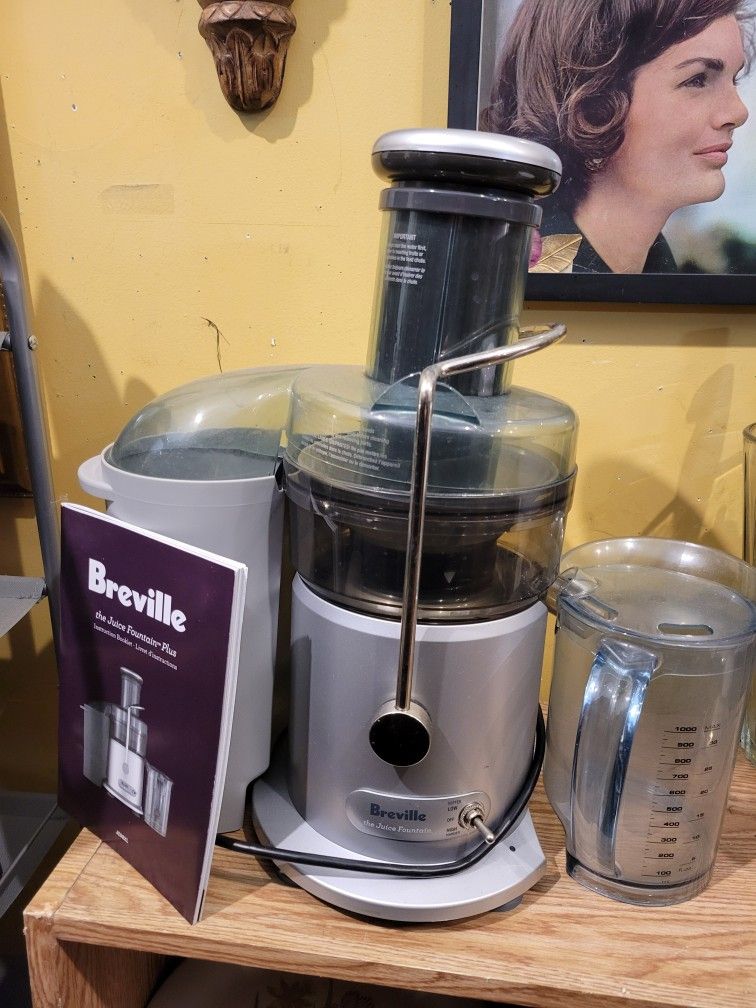 Breville "The Juice Fountain" Juicer
