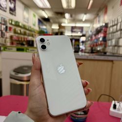 IPhone 11 64GB UNLOCKED❕