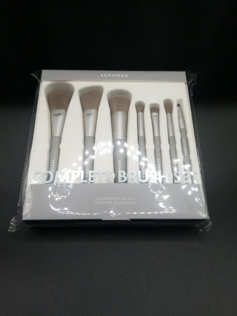 SEPHORA Exclusive Complete Makeup Brush Set - New