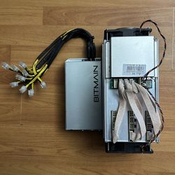 Antminer D3