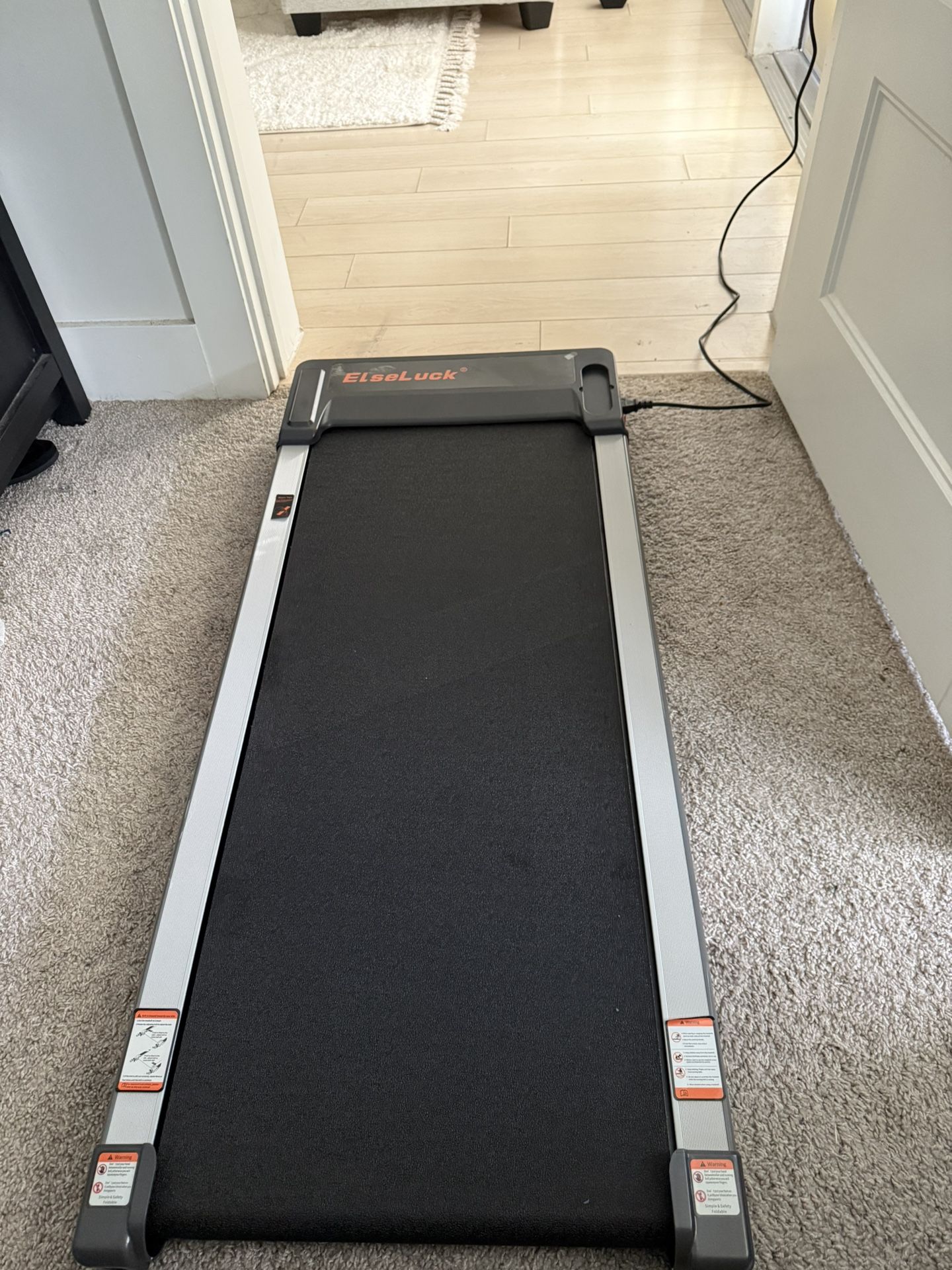 Walking Pad + (2) 20lbs Dumbbells