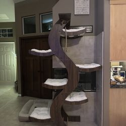 WLO Cat Tree