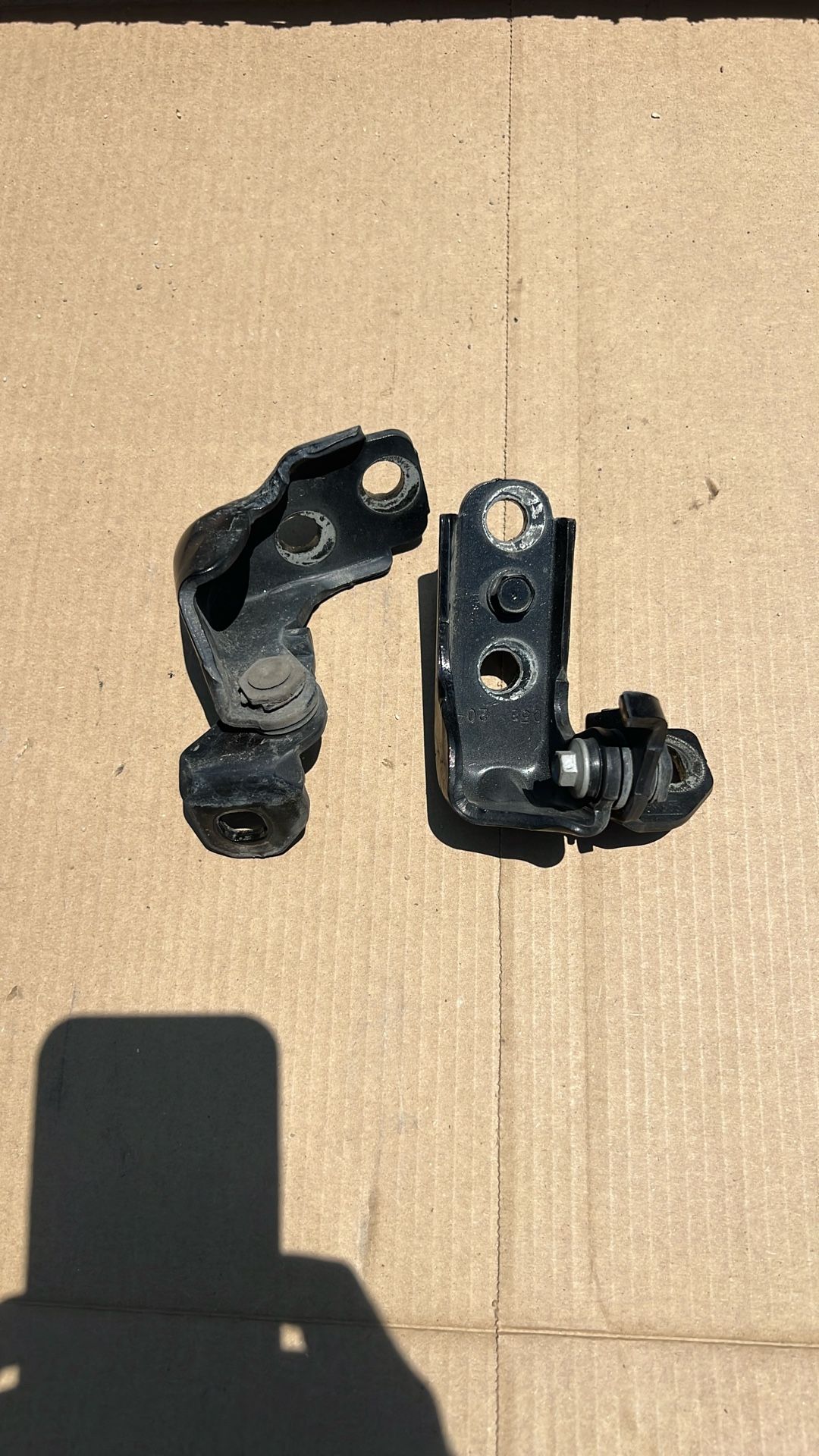 2020 F350 Front Door Hinge Kit L or R