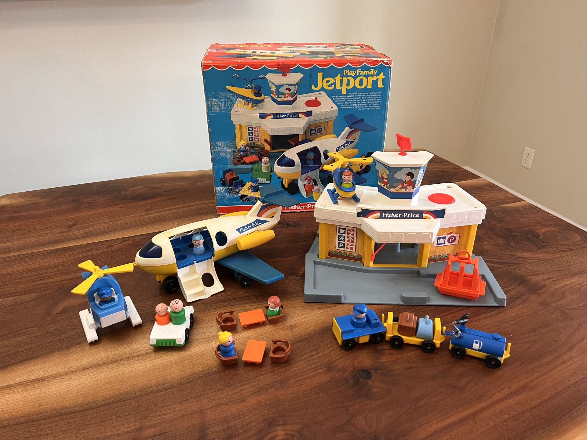 Fisher Price vintage 1980 Jetport little people includes airport terminal