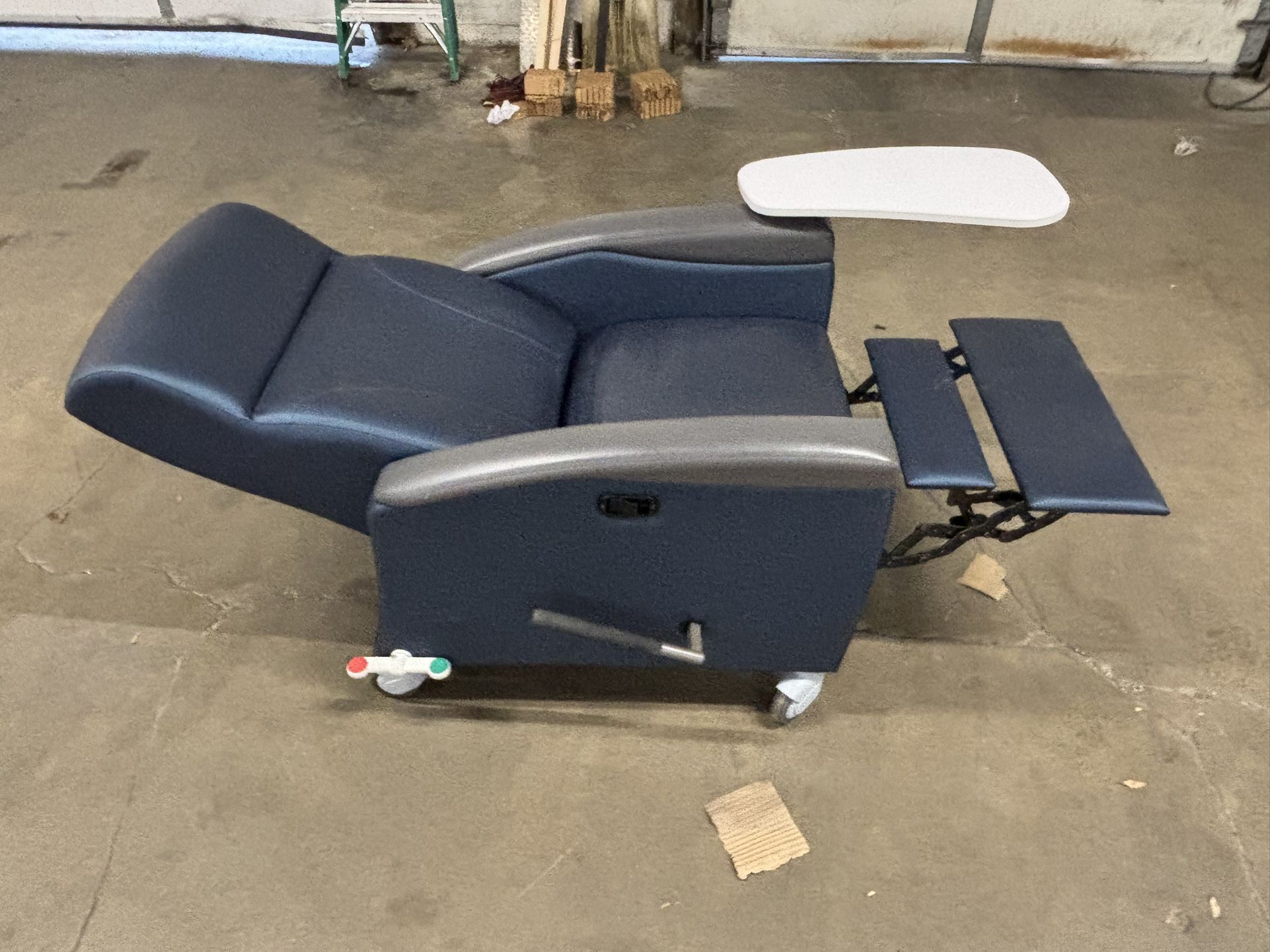 commercial recliners
