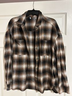 Womens Hollister Plaid Flannel With Pockets