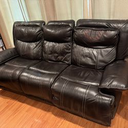 Sofas / recliners