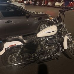 2005 Harley Davidson Sportster 1200