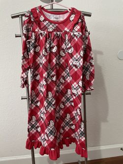 Hello Kitty Christmas nightgown XS(4/5T)