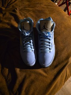 Air Jordan 5 Retro UNC