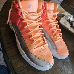 Nike Jordan 12 Retro Sunrize Sz 7Y