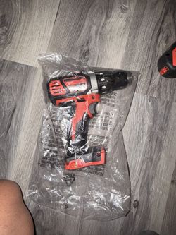 M18 18V Lithium-Ion Cordless 1/2 in. Hammer Drill/Driver