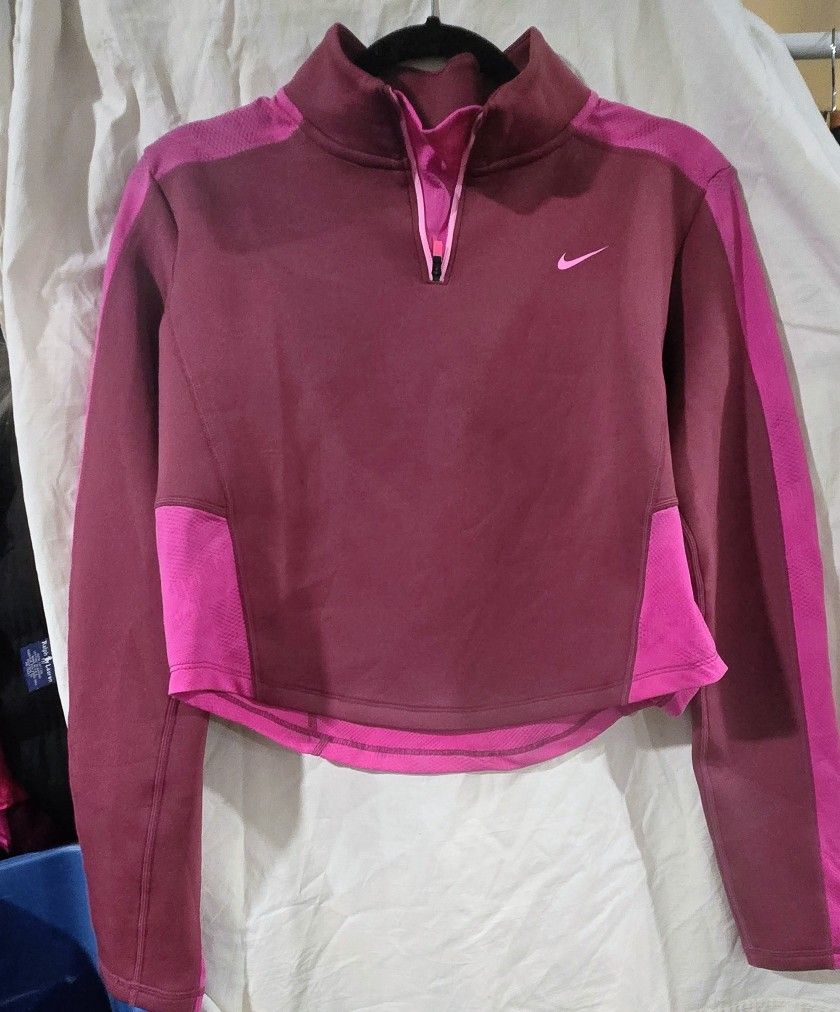 Nike Dri Fit Cropped Jacket size M New w/Tags