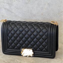 Women’s Purses Channel 1:1 $500 Each